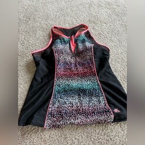 Women’s size XL Zero Xposur swim top with zippered front and sewn in pads